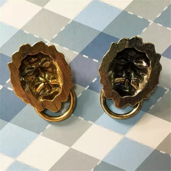 Antique Gold Lion Cellphone Holder Ring - Picture 7 of 7